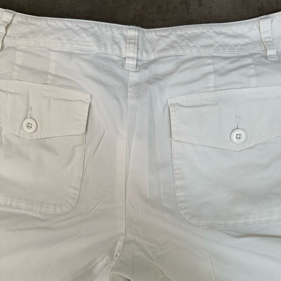 Talbots White Shorts- Size 10 Petite - Picture 5 of 7